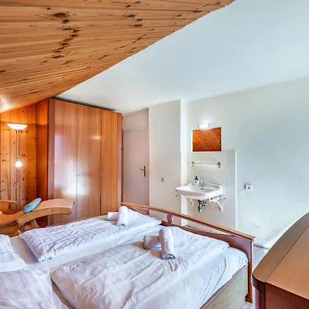 Horská chata Adlerhorst Grossglockner By Interhome